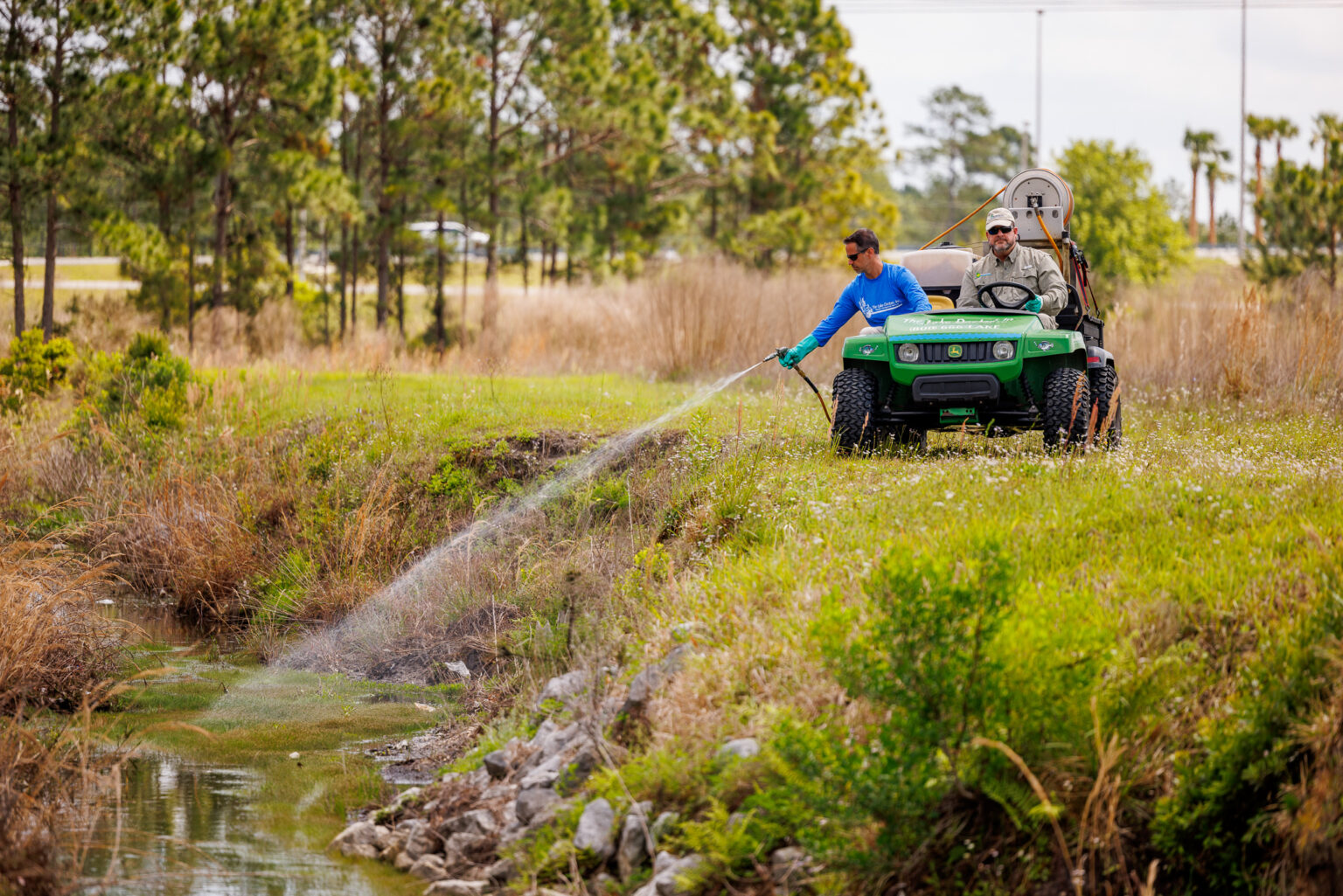 Services The Lake Doctors, Inc.